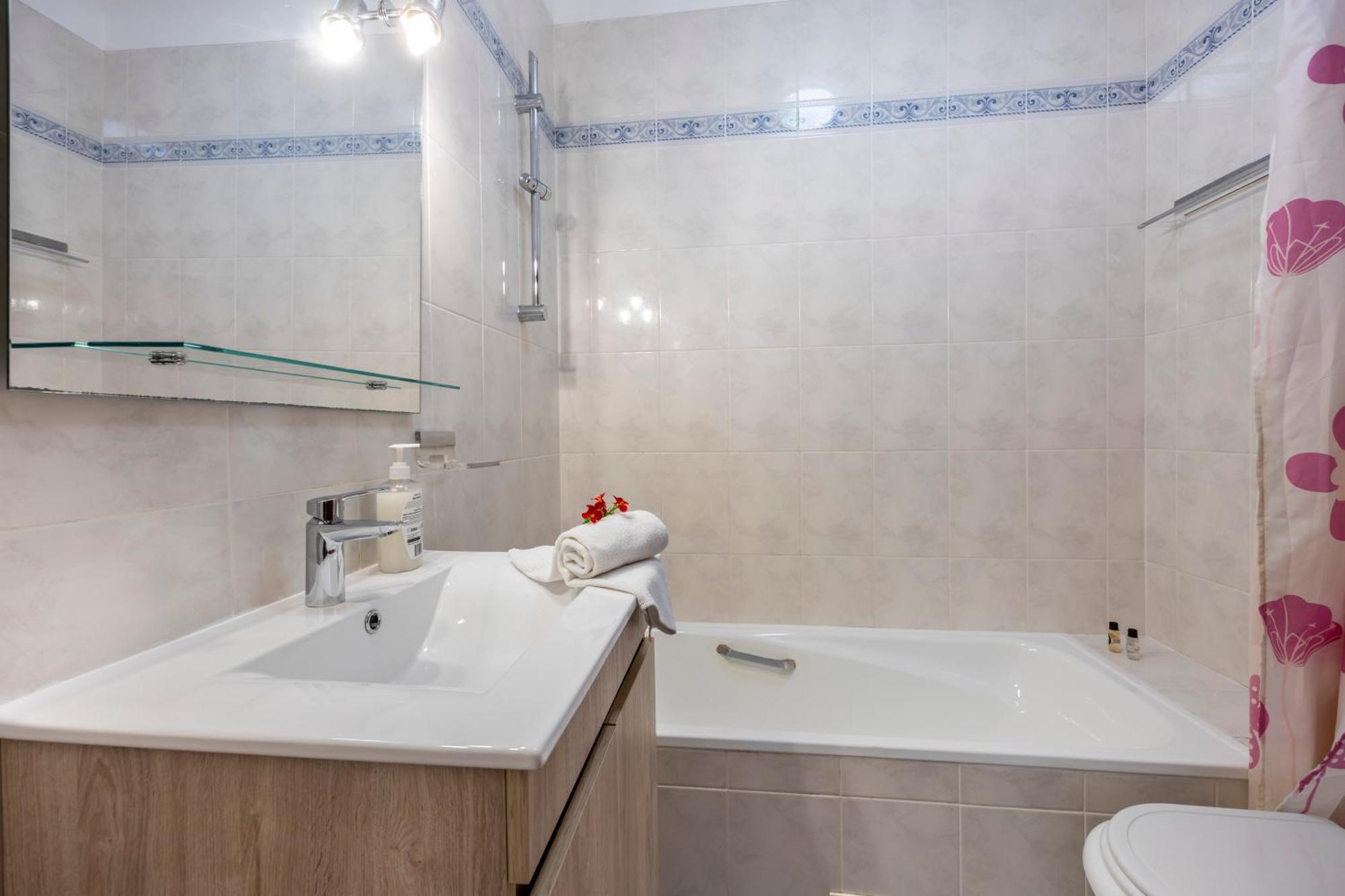 Apartamento Meia Praia 拉哥斯 外观 照片